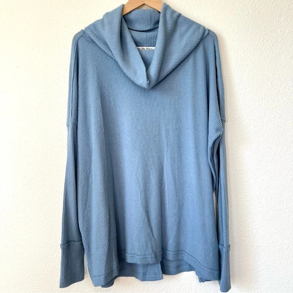 Free People Ribbed Cowl Neck Pale Blue Long Sleeve Lounge Cozy Top Small - Picture 3 of 9